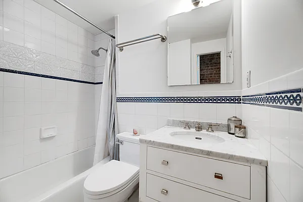 Sold by Corcoran | media 14