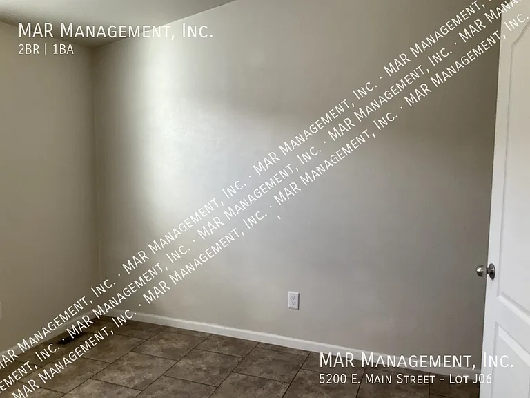 5200 E Main St #J06 — Photo 13