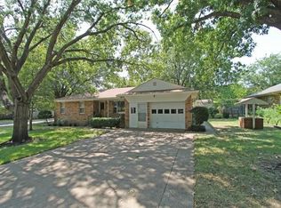 1618 Robin Rd, Pantego, TX 76013