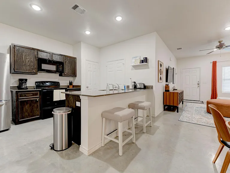 2310 Zanoletti Ct #A — Photo 11