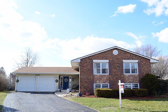 1st image of 1430 Parker Pl