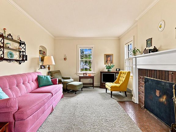2nd image of 1621 S 15th STREET