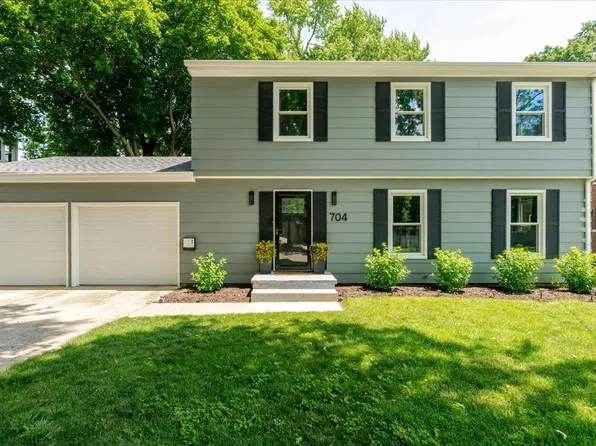 704 S Fell Ave, Normal, IL 61761