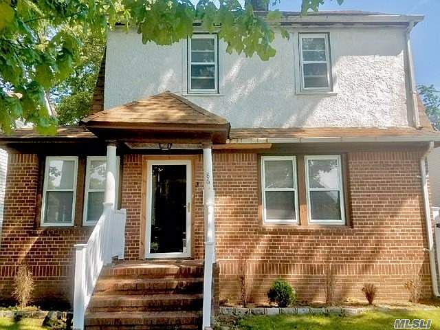 2nd image of 86 Debevoise Ave