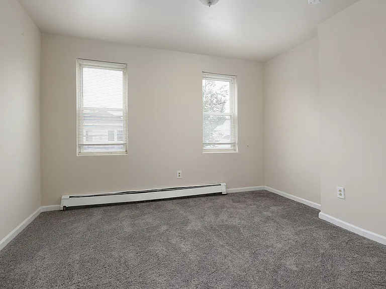 922 Martin Luther King Blvd — Photo 7