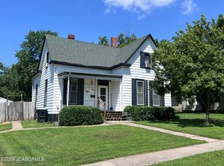 711 Grand Ave, Fulton, MO 65251