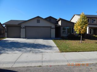 3867 S Barletta Way, Meridian, ID 83642