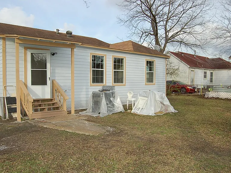 7304 Kinney St — Photo 19