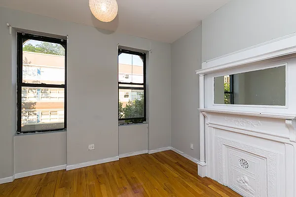 Rented by Nooklyn NYC LLC | media 13