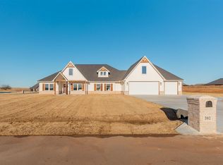 202 Stonebriar Ct, Stillwater, OK 74074