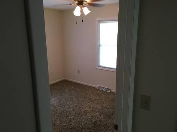 1st bedroom