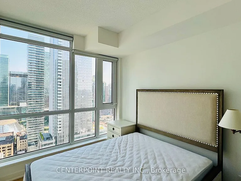 199 Richmond St W #2803 — Photo 9