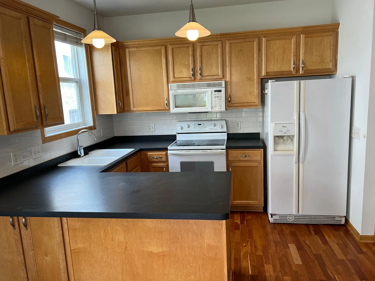 2434 Blaisdell Ave — Photo 2
