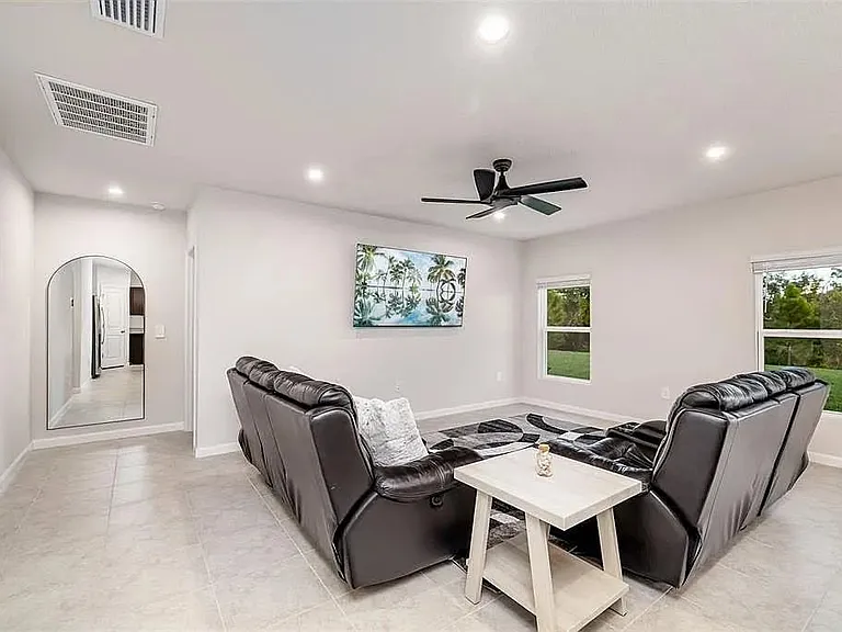 619 172nd Ct E — Photo 12