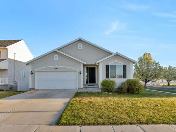 2087 E Hawthorne St, Saratoga Springs, UT 84043