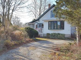 148 Fairhaven Rd, Mattapoisett, MA 02739