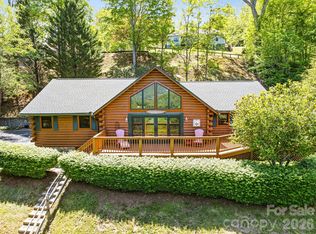 970 Campbell Mountain Dr, Waynesville, NC 28785