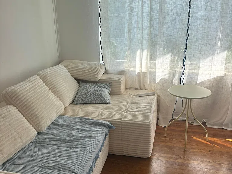 825 Jefferson Ave #4 — Photo 12