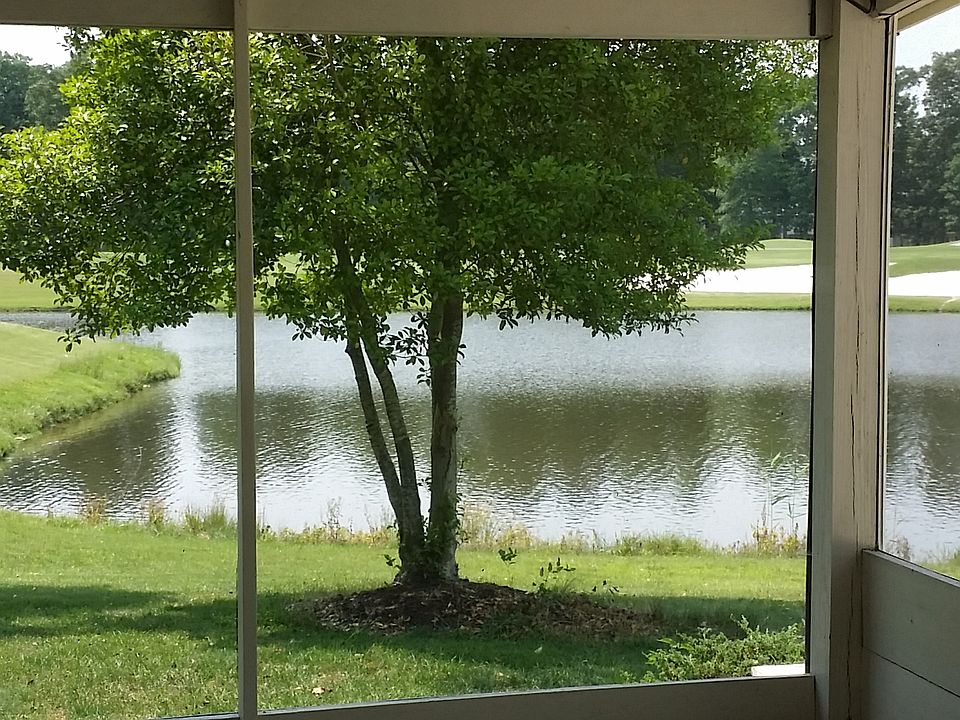 1st image of 974 Nicklaus Dr