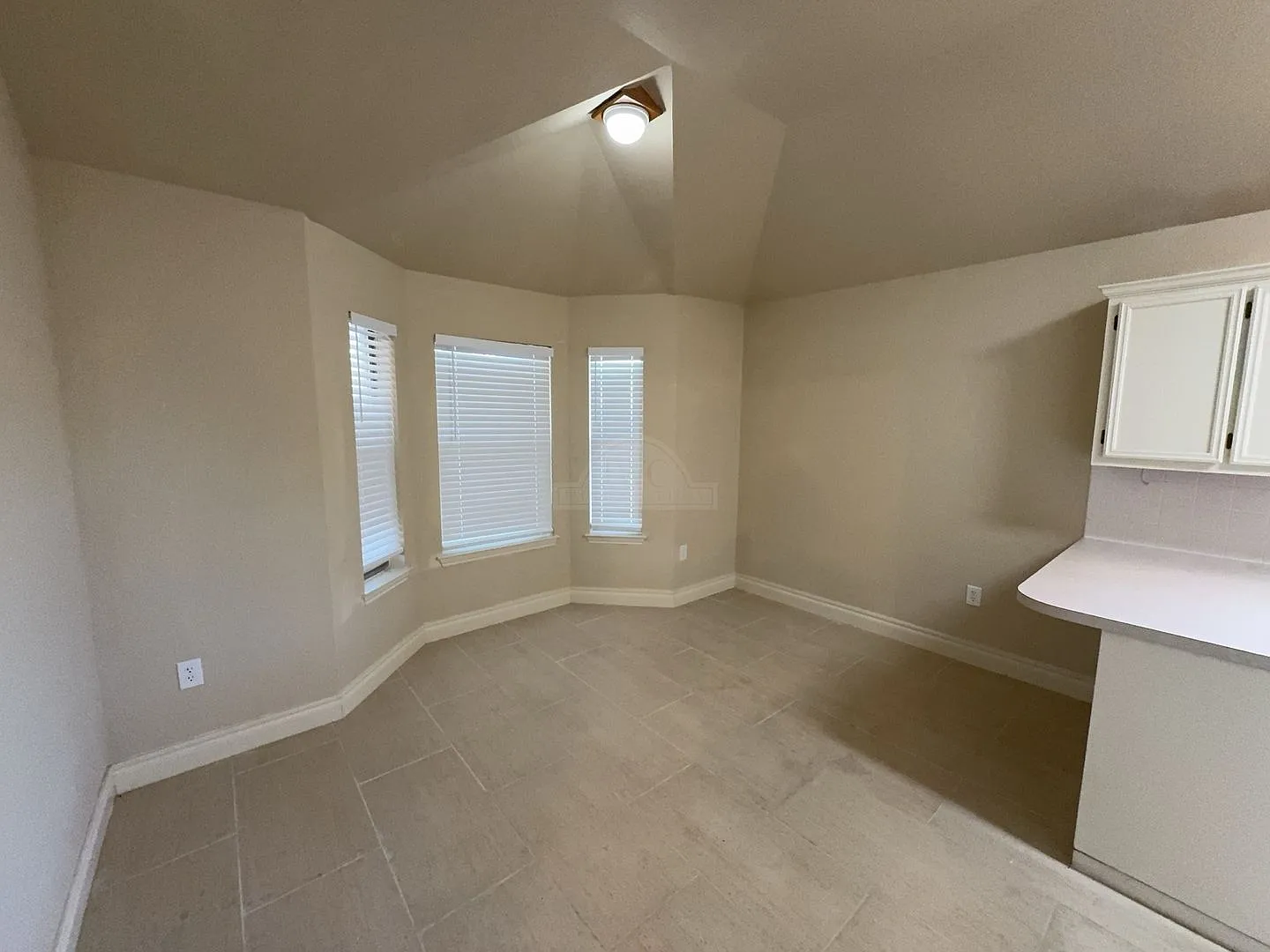 3906 Lone Oak Dr, Killeen — Photo 4