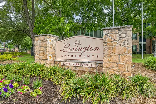 Lexington Apartments Photo 1