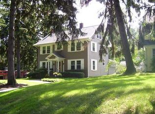 39 Collamer Dr, Rochester, NY 14617