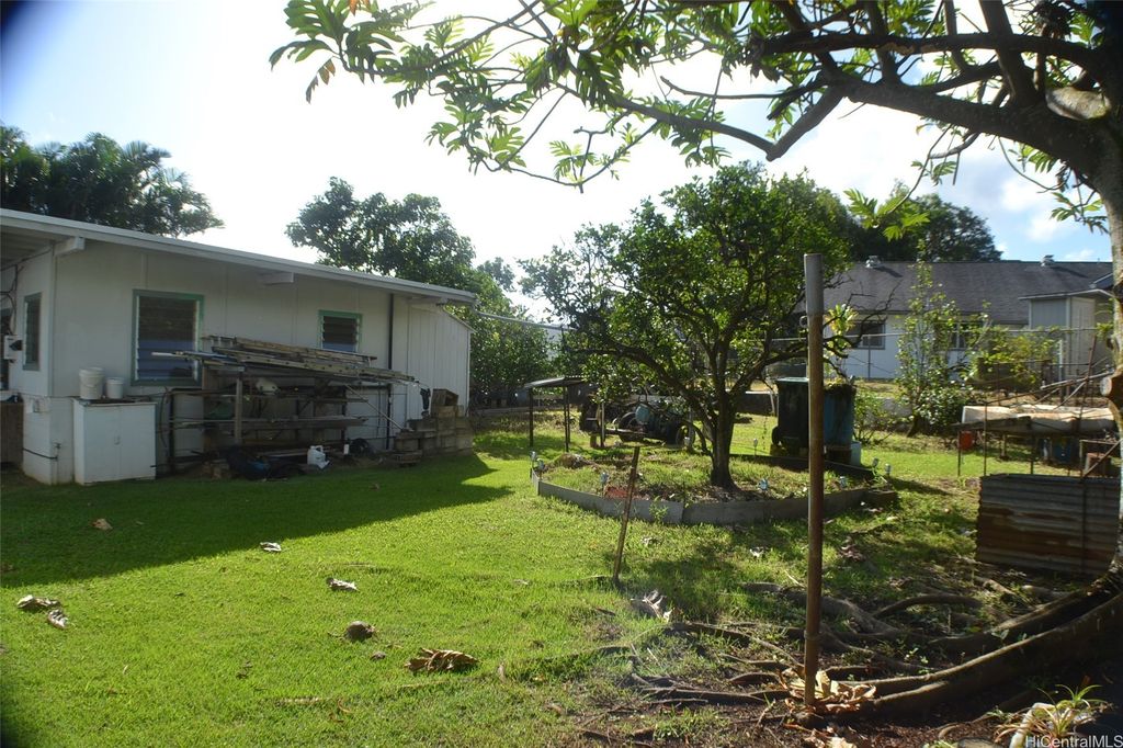 Apartment in Kaneohe - More