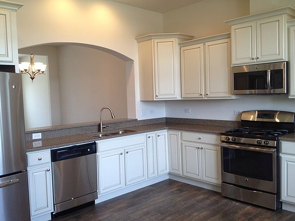 4th image of 2622 Avondale Cir #4512