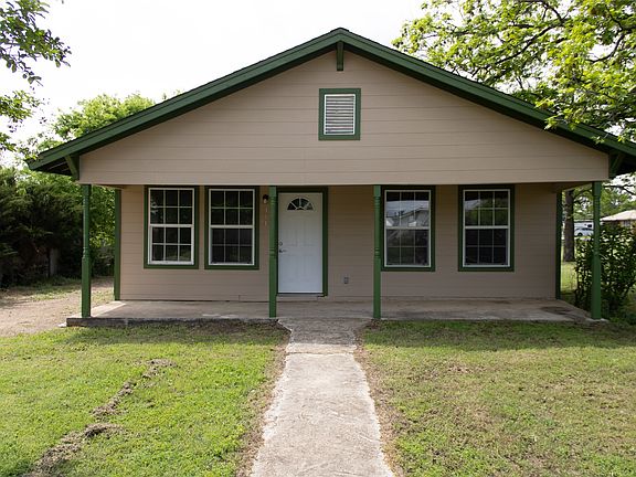 2nd image of 311 Spann St