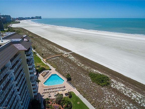 2nd image of 180 Seaview Ct APT 810