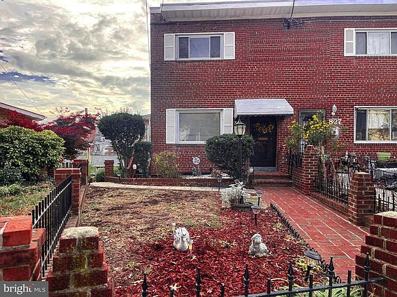 3rd image of 829 Oglethorpe St NE