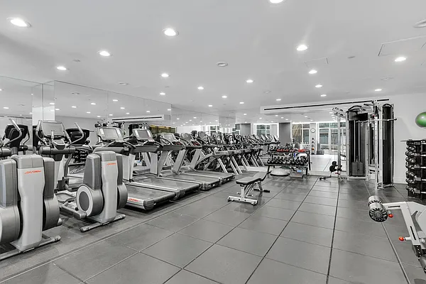 Rented by Cooper & Cooper Real Estate | media 8