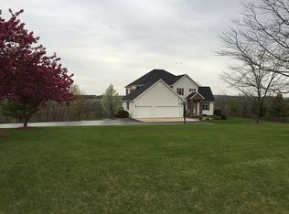 10975 Mount Ridge Rd, Lancaster, WI 53813