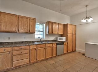 108 E College St, Independence, MO 64050