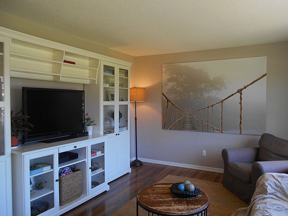5th image of 38396 N Loyola Ave