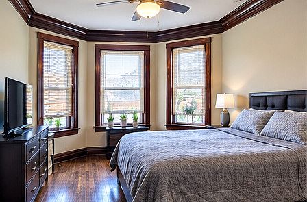 2nd image of 2114 Harvey Ave