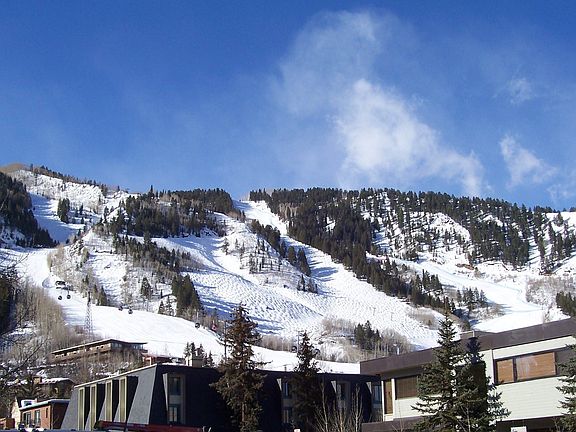 Two Blocks from Gondola