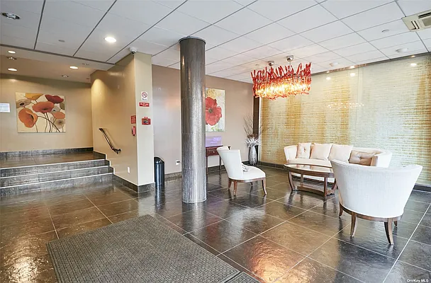 Sold by Prime Realty | media 19