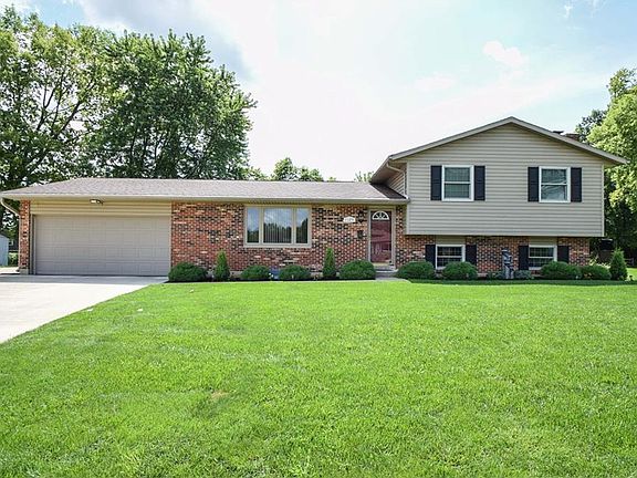 2nd image of 1125 Scenic Ct