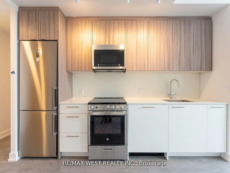 215 Veterans Dr #307