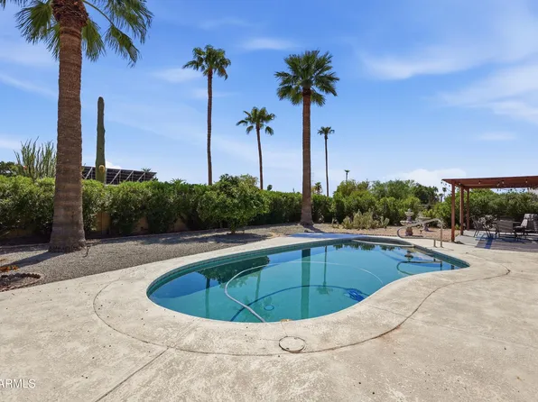 11025 W CAMPANA Drive, Sun City, AZ 85351