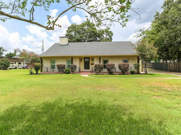 620 W Sale Rd, Lake Charles, LA 70605