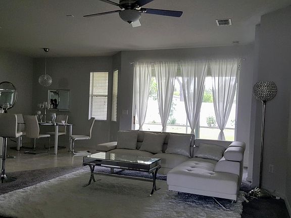 4th image of 510 Debra Dr