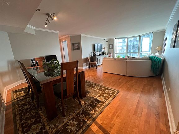 3rd image of 195 N Harbor Dr APT 1405