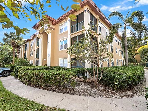 3rd image of 8960 Colonnades CT E #926