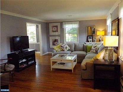 3rd image of 67 Belmont Sq