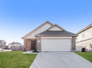 8316 Camellia Tree Ct, Fort Worth, TX 76123