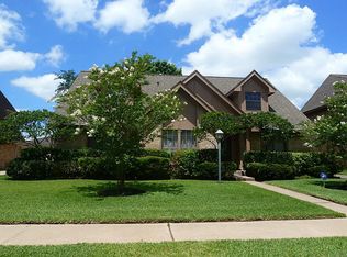 2614 Valley Field Dr, Sugar Land, TX 77479