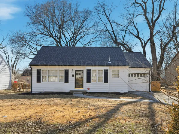 5211 W 50th Ter, Roeland Park, KS 66205