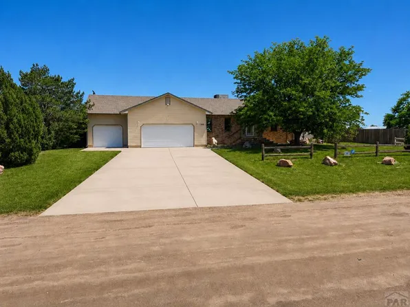 1180 S Yerba Santa Dr, Pueblo West, CO 81007